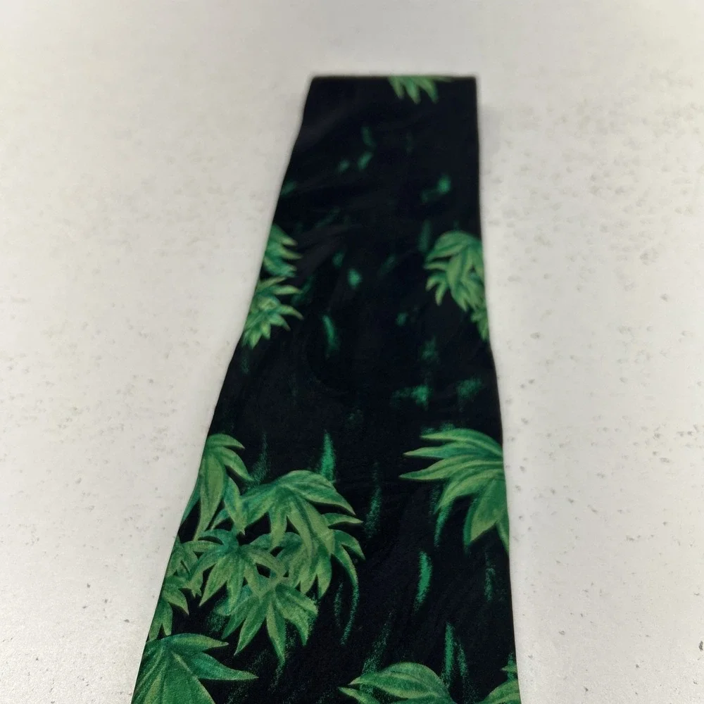 Art Impressions Gallery Tiger & Cub 100% Silk Necktie‎ Green Men's Tie